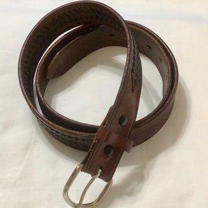 Genuine brown leather belt   Sz 44